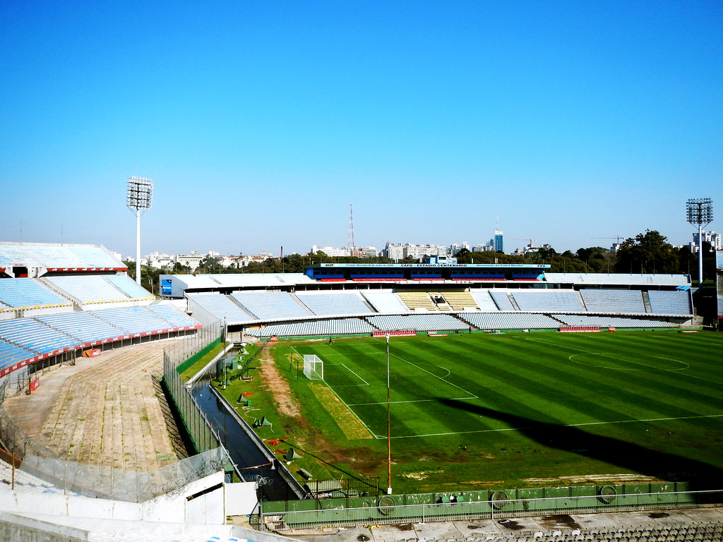Tribuna