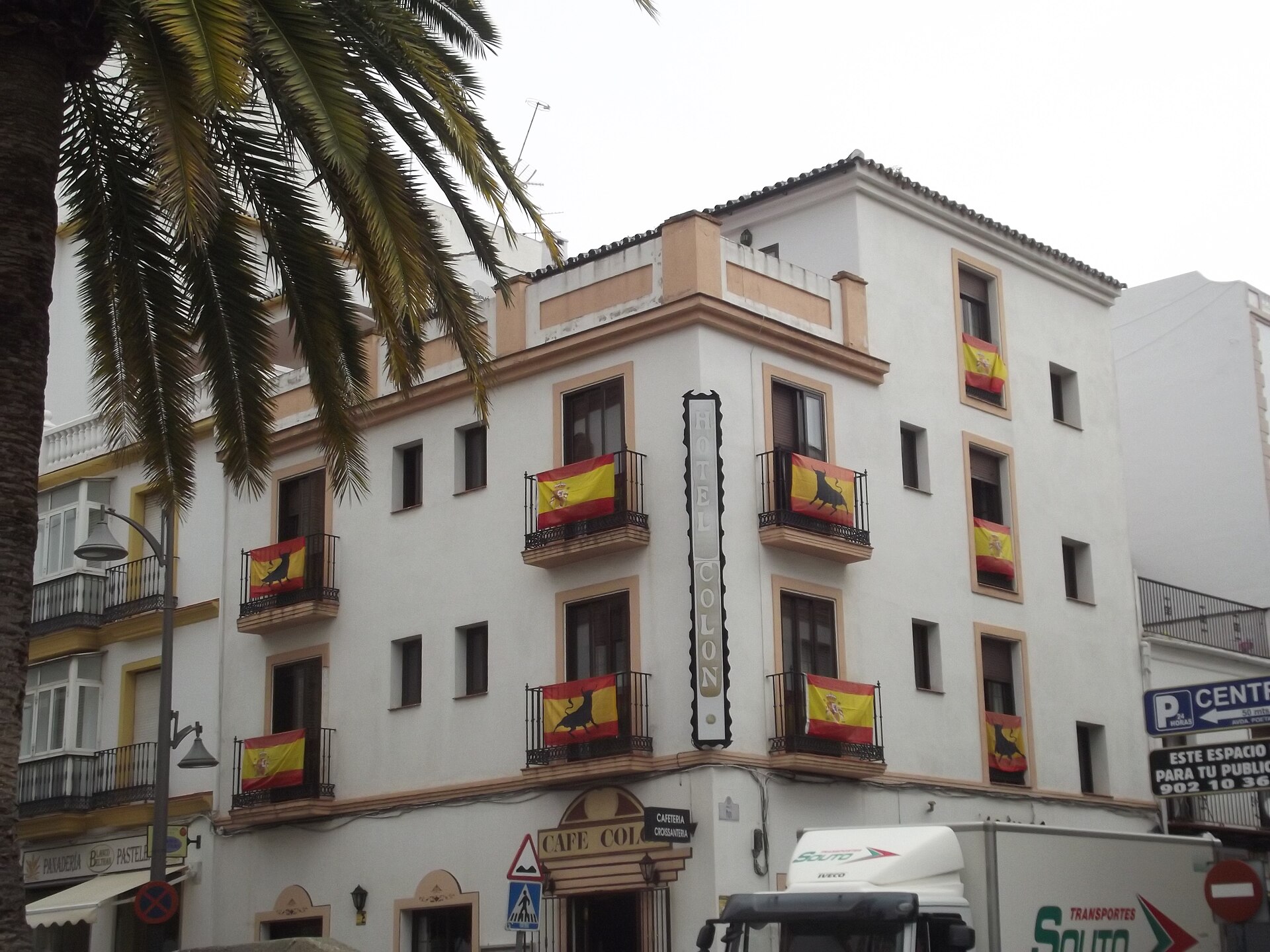Hotel Colón Plaza