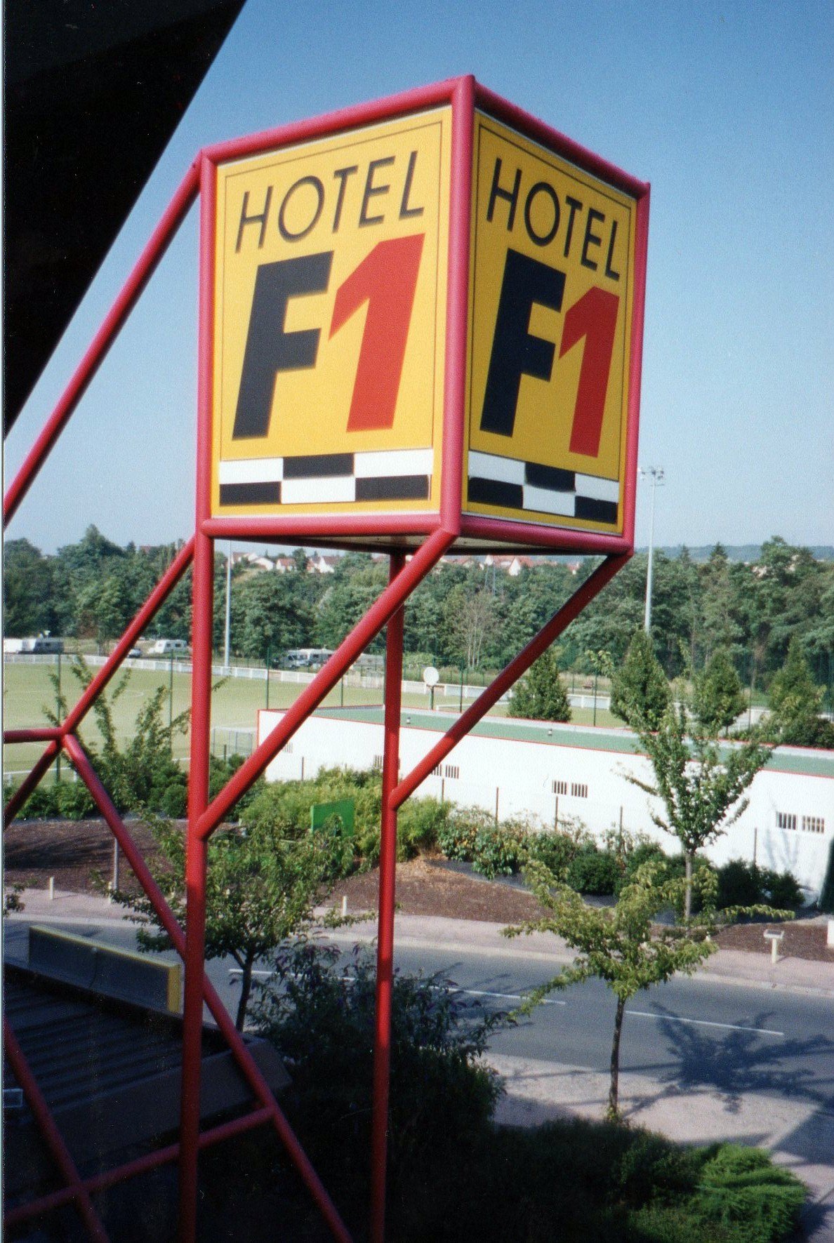 Hôtel F1