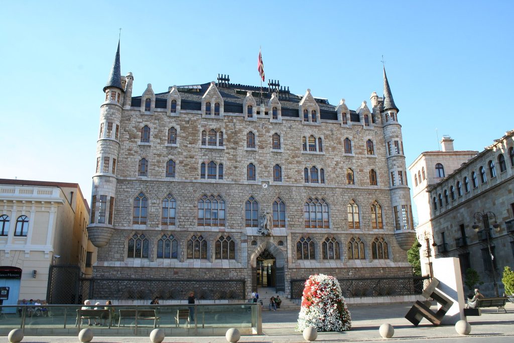 Casa Botines - Museos en León