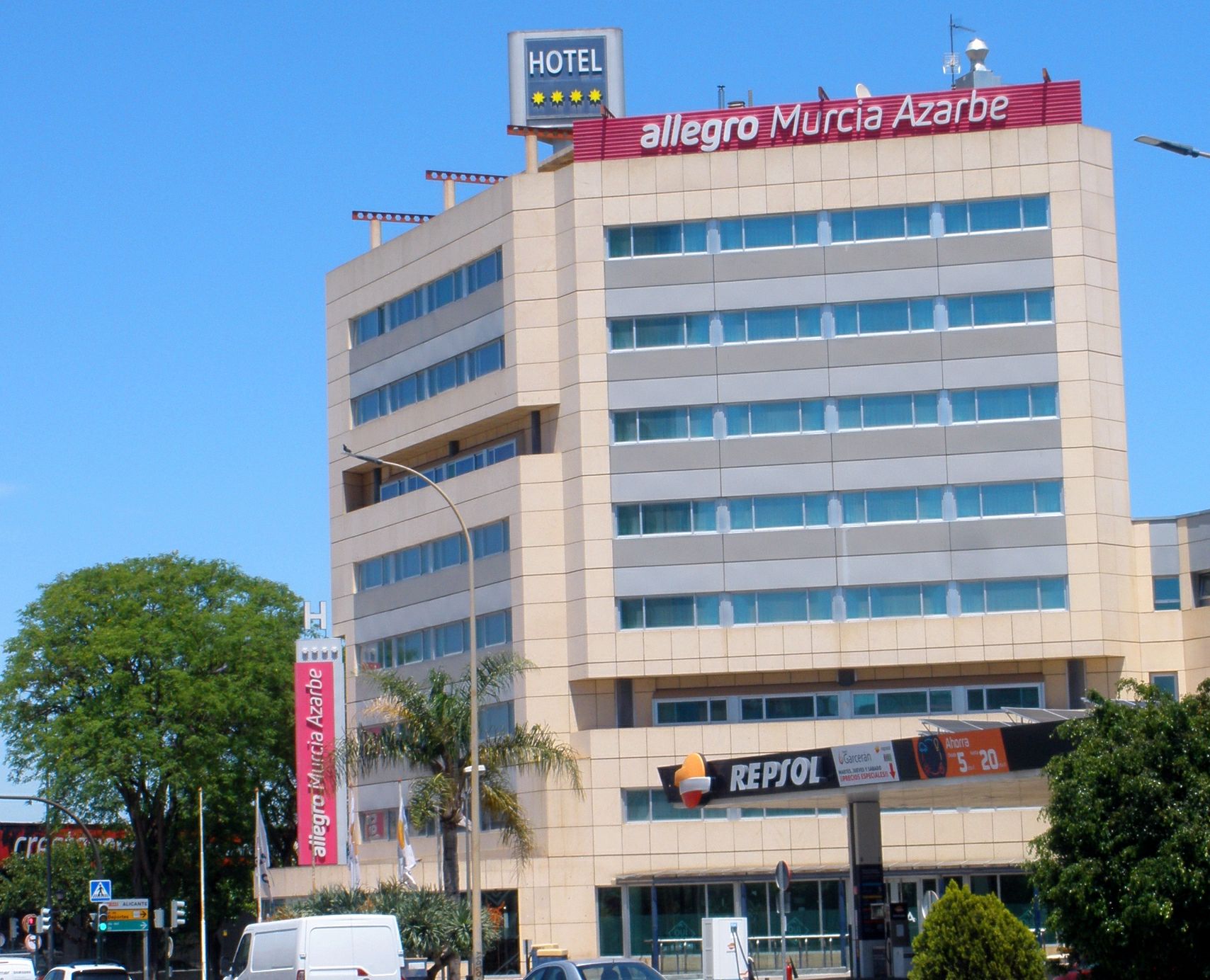 Hotel Azarbe