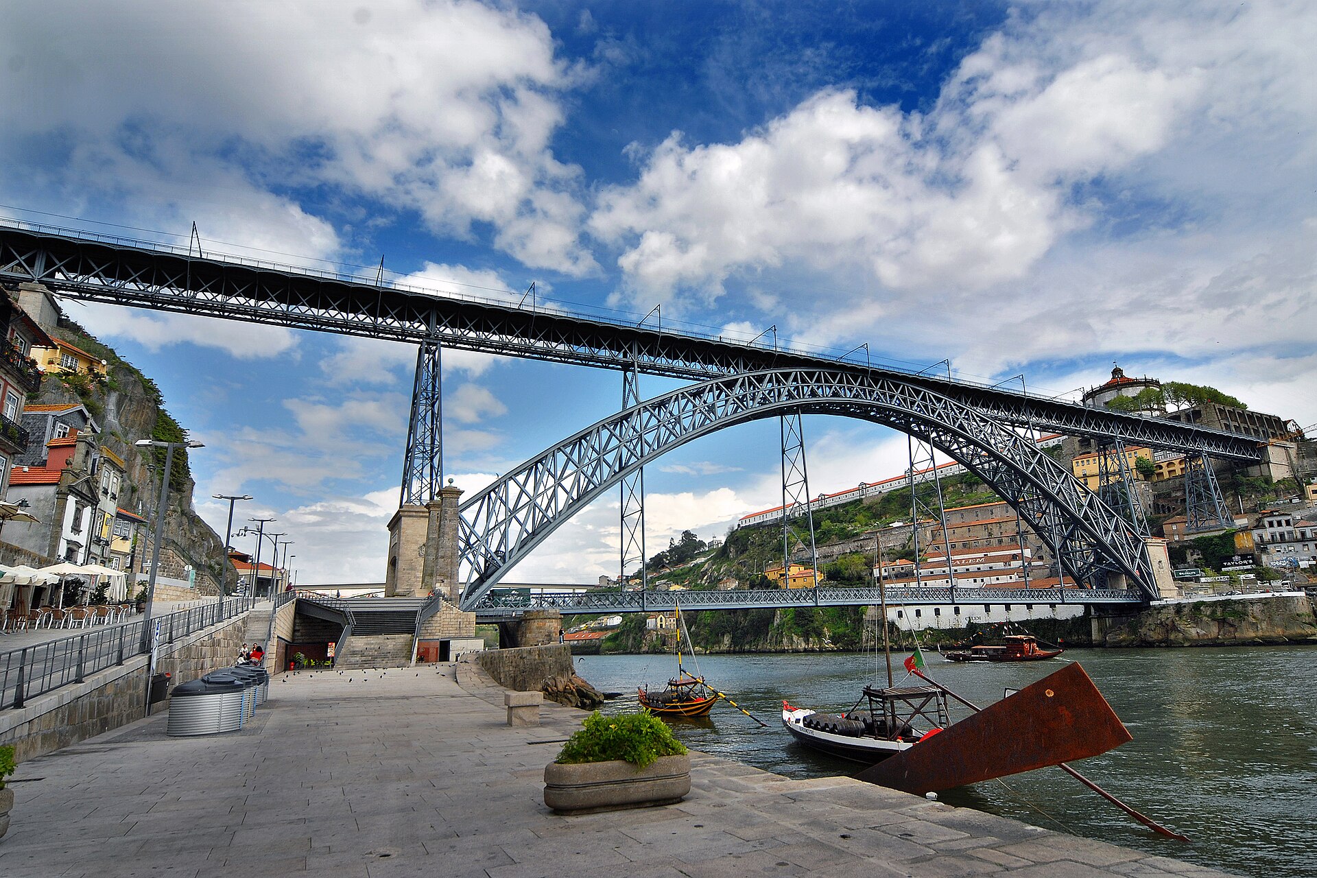 Memória da Ponte das Barcas (Lado do Porto) - qué ver en Oporto