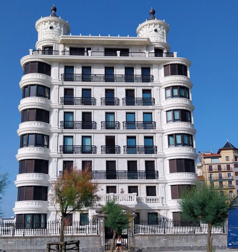 Hotel Niza