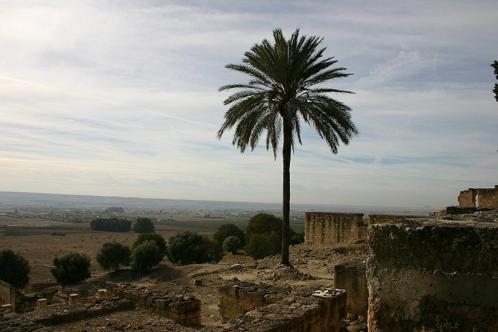 Arcos de Medina Azahara en Córdoba