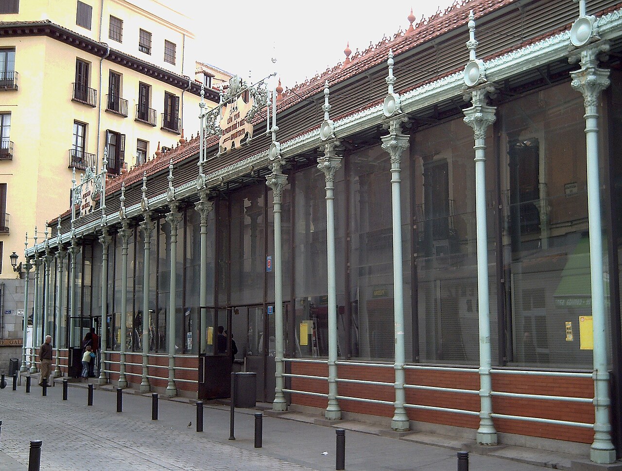 Interior del Mercado de San Miguel en Madrid