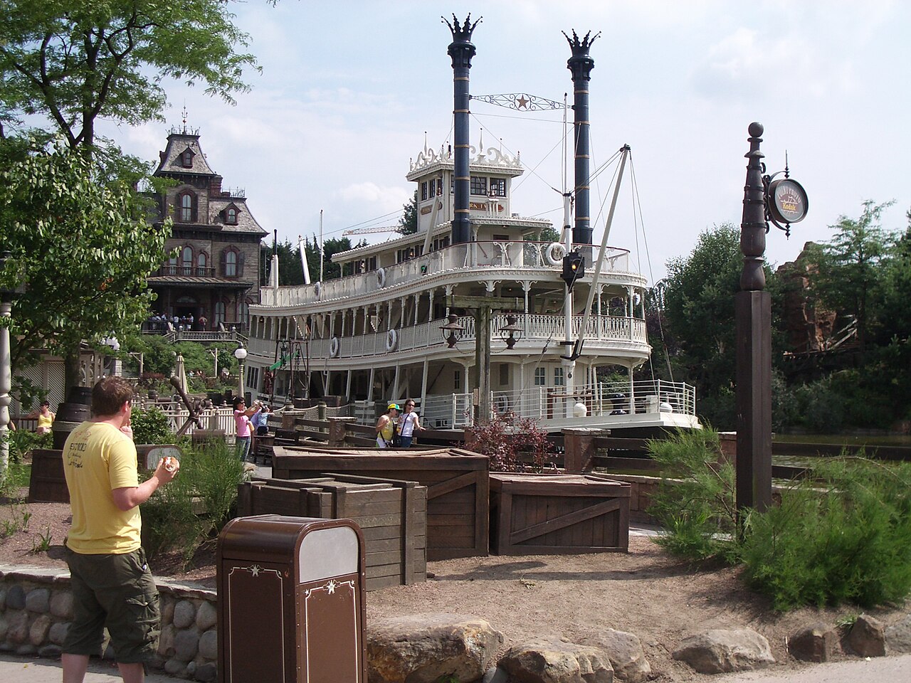 Barco fluvial en Disneyland Paris